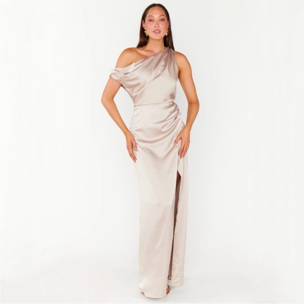 Show Me Your Mumu Jodie Dress In Show Me The Ring Luxe Satin XXL